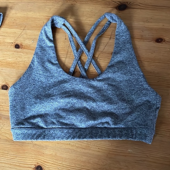 Seaa Athletics Women's Heather Gray Active Set |Shorts + Sports Bra - Picture 2 of 7